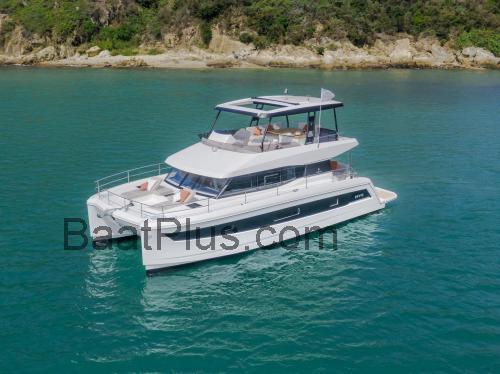 Fountaine Pajot MY6 Spesifikasjoner og anmeldelser